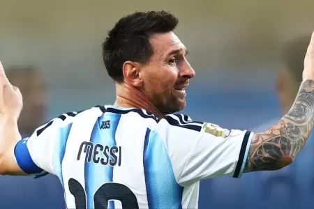 El delantero argentino logra marcador hist�rico en debut.