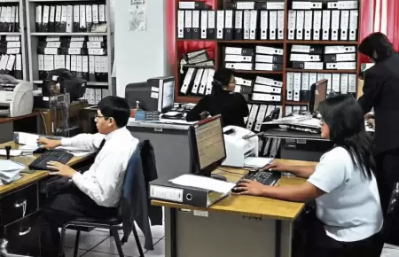 Trabajadores CAS no recibir�an gratificaci�n completa este julio