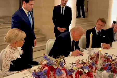 Trump firma el acuerdo de entendimiento con Ir�n