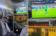 Bus de transporte público en Perú causa furor en redes tras tener TV para ver el Mundial 2026: "Excelente servicio"