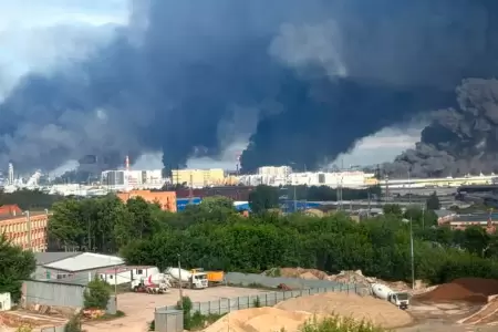 Refinar�as de Mosc� fueron el blanco de Ucrania.