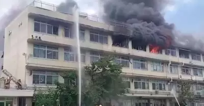 Incendio en escuela primaria.