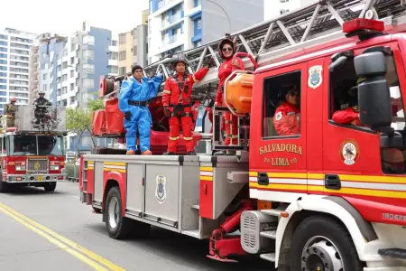 Padres de familia y profesionales que atienden a la poblaci�n