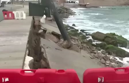 Cierran acceso a la playa La Herradura