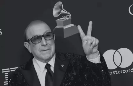 Falleci� el productor musical estadounidense Clive Davis a los 94 a�os