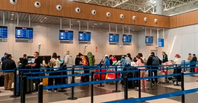 El aeropuerto anunci� que su sistema fue restablecido.