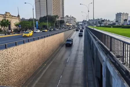 Autoridades reapertura ingreso al zanj�n en Paseo de los H�roes Navales.