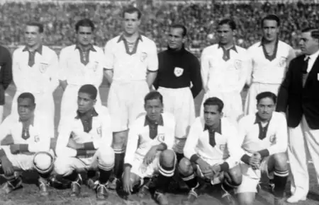�Qui�n fue el primer expulsado de la historia de los Mundiales?