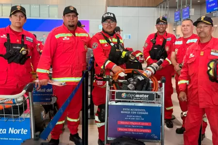Bomberos del Per� parten a Venezuela para ayudar en labores de rescate.