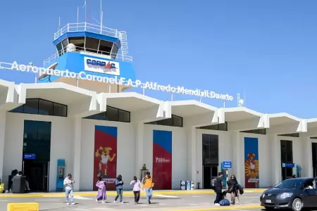 Aeropuerto "Coronel FAP Alfredo Mend�vil Duarte"