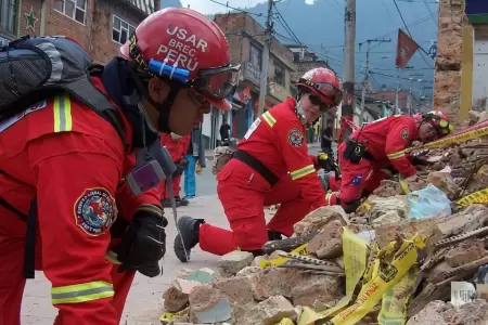 Grupo Usar Per� realiza rescate de adulta mayor en Venezuela