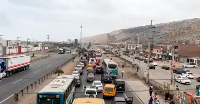 La Panamericana Sur se encuentra bloqueada.