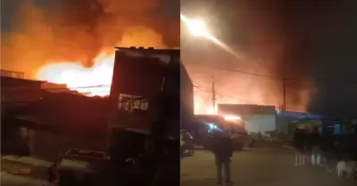 Incendio en VMT afecta al menos 16 viviendas