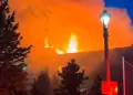 Incendio de cinco alarmas arras� una escuela primaria: Esto se sabe de la emergencia