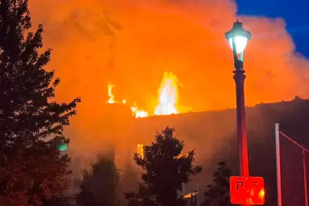 Incendio en escuela primaria.