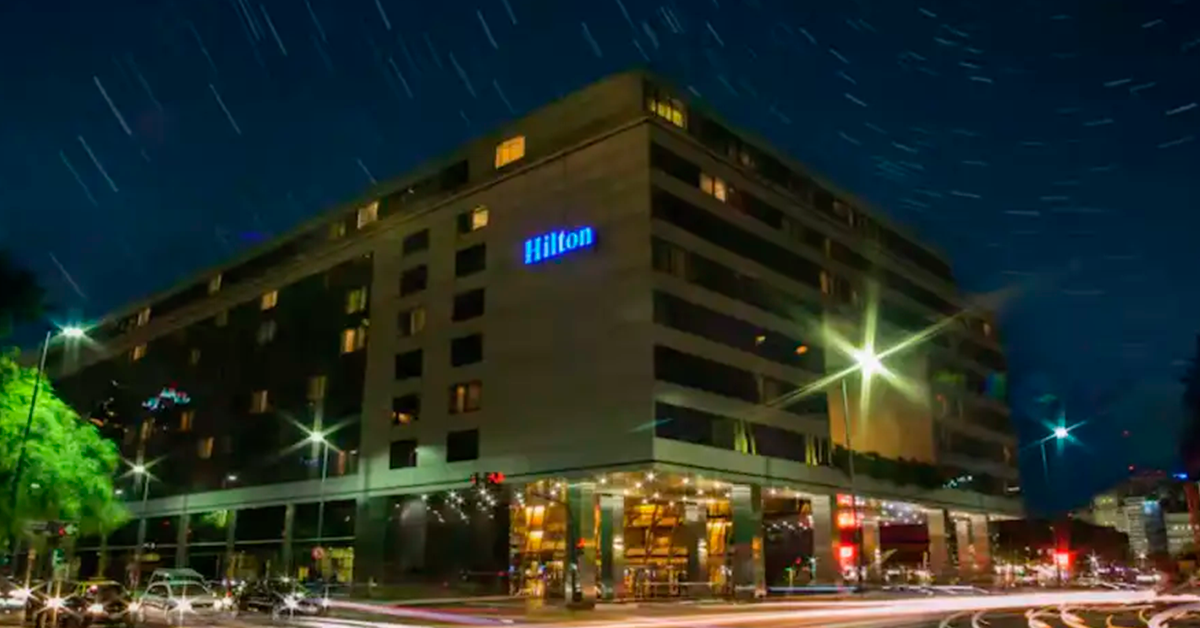 El hotel Hilton, lugar donde se realizó la captura de Rodolfo Aguirre. (Difusión)