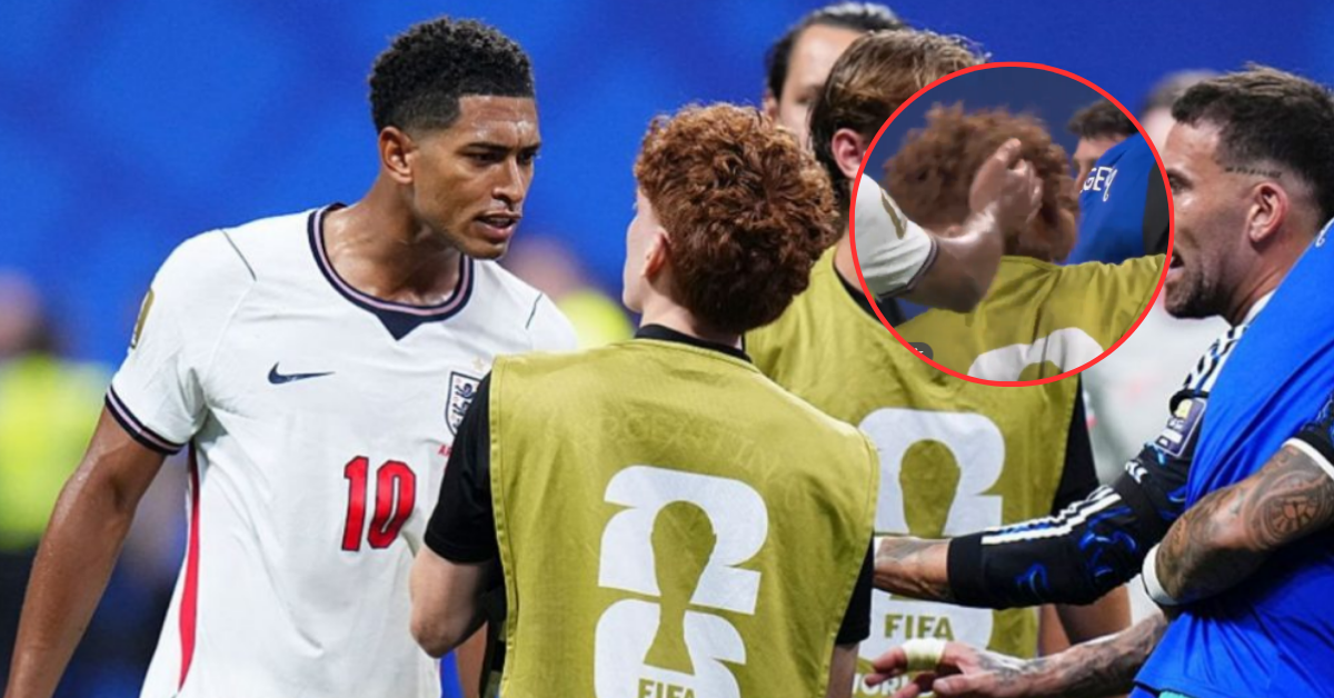 Jude Bellingham golpea en la cabeza a Valentín Barco tras la eliminación de Inglaterra del Mundial 2026