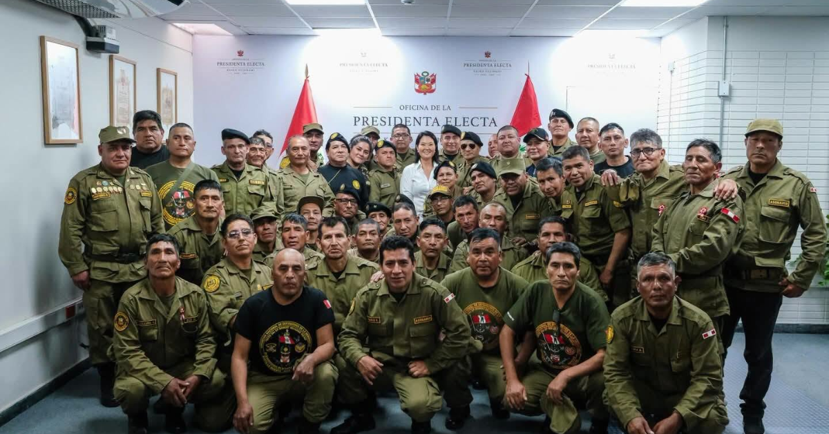 Keiko Fujimori invitó a excombatientes de la lucha contra el terrorismo al Gran Desfile Cívico Militar