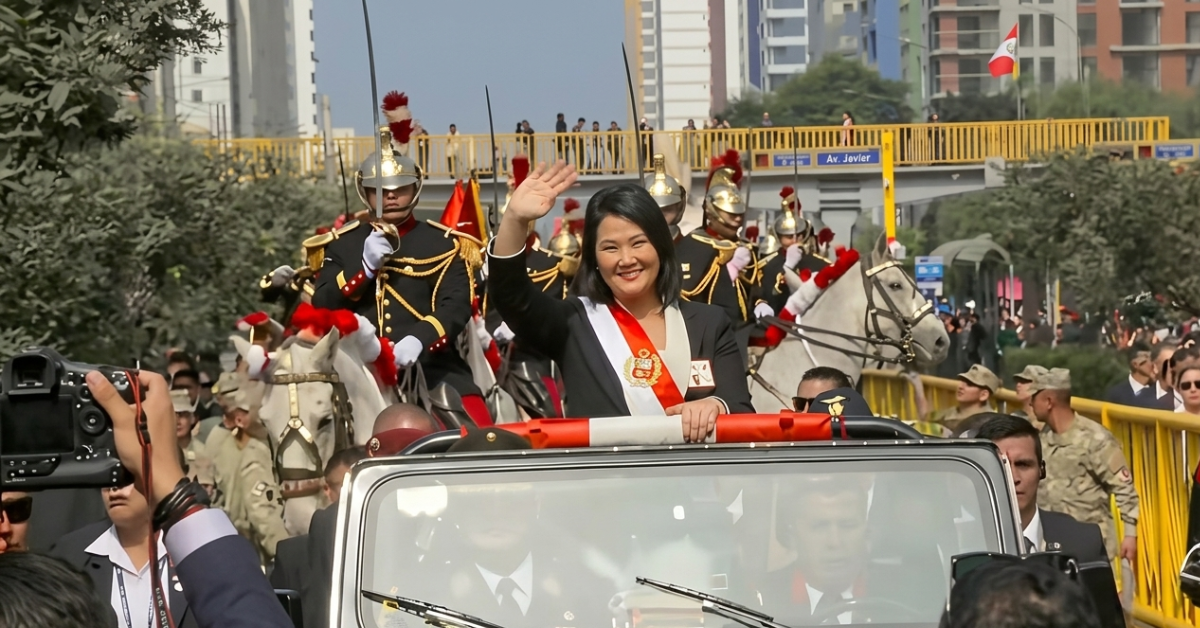 Keiko Fujimori llega a la avenida Brasil