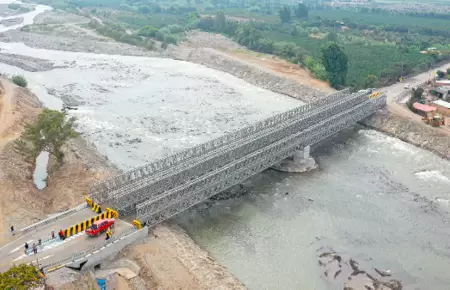 Gobierno declara en estado de emergencia a 11 puentes de cuatro regiones.