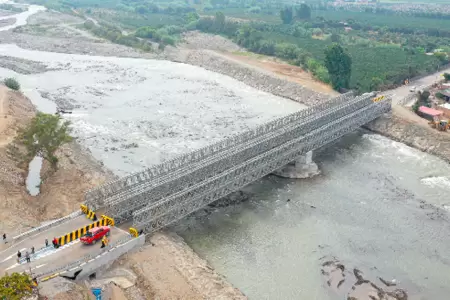Gobierno declara en estado de emergencia a 11 puentes de cuatro regiones.