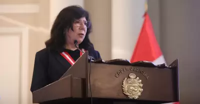 Janet Tello Gilardi