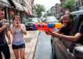 Detienen a sujeto acusado de atacar a personas vulnerables con potente pistola de agua