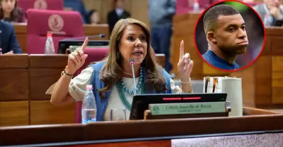 La senadora amenaz� al jugador.
