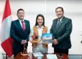 Keiko Fujimori se re�ne con alcaldes pune�os para atender demandas de desarrollo regional