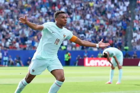 Tras fallar un penal, el delantero logr� anotar el primer gol.