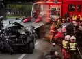 V�a Expresa: Auto queda destruido tras impactar contra guardav�a cerca a la estaci�n Canad� del Metropolitano