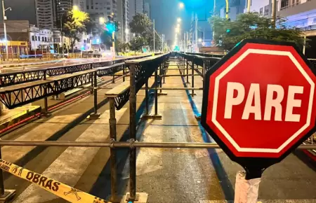Inician instalaci�n de estrados y asientos para la Gran Parada Militar
