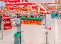 Cadena de supermercados cierra 16 tiendas.