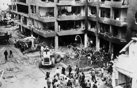 Atentado terrorista en calle Tarata en 1992.