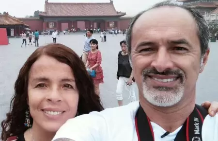 �Carlos Alc�ntara le fue infiel a su esposa?