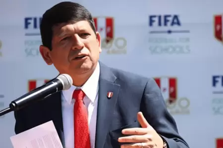 Agust�n Lozano confirma que Per� sostendr� cuatro amistosos