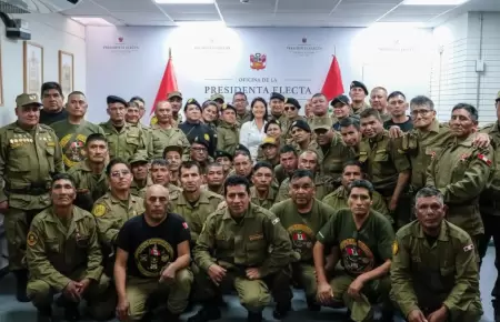 Keiko Fujimori invita a excombatientes al desfile