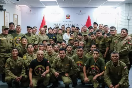 Keiko Fujimori invita a excombatientes al desfile