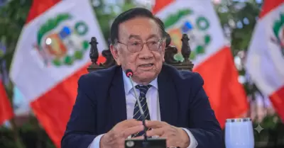 Presidente Jos� Mar�a Balc�zar niega solicitud de pensi�n vitalicia