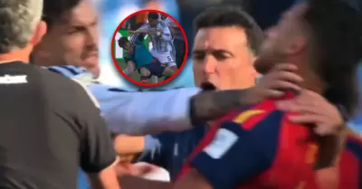 Momentos de tensi�n se vivieron tras el triunfo de Espa�a.