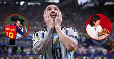 El delantero fue consolado por el espa�ol.