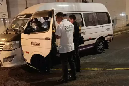 Atacan combi a balazos y matan a conductora