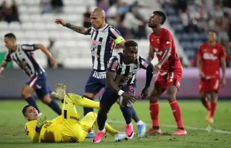 Alianza Lima venci� por 2-1 a Sport Huancayo con dos goles de Eryc Castillo