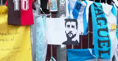 Messi y el homenaje en su casa de Rosario