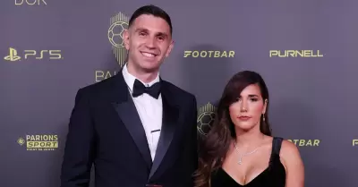 'Dibu' Mart�nez jug� el Mundial con el dedo roto