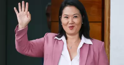 keiko fujimori en reuniones con roberto chabra