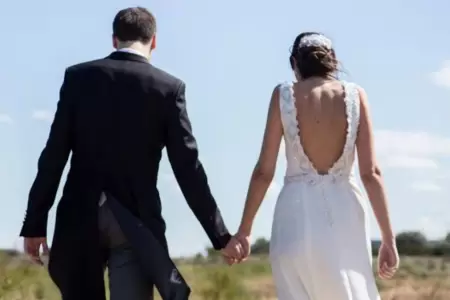 Ofrecen bonos millonarios para personas que se casen y formen una familia