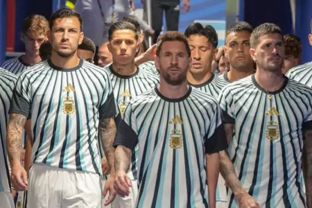 Messi y el regalo a sus compa�eros