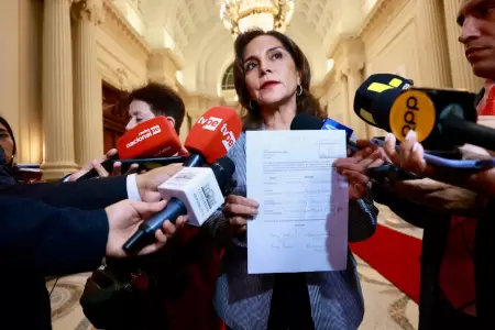 Primera lista de candidatos a la Mesa Directiva del Senado de la Rep�blica