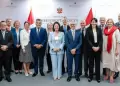 Keiko Fujimori se re�ne con embajadores de la Uni�n Europea previo a asumir la Presidencia de la Rep�blica